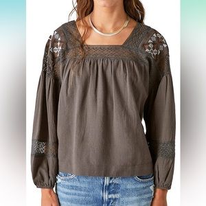 Lucky brand boho blouse size large colors charcoal black, brown and white